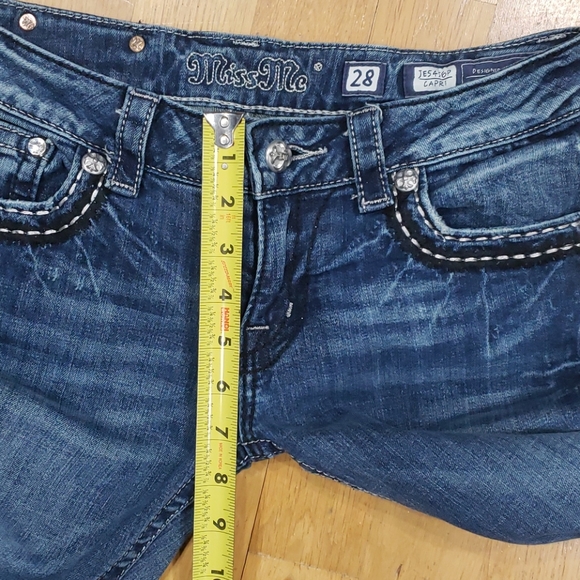 Miss Me Ankle Length Capris Size 28 - Picture 10 of 11